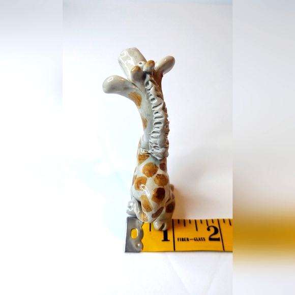 Set of 2 Handmade Clay Giraffe's Nursery Collector - Picture 4 of 13